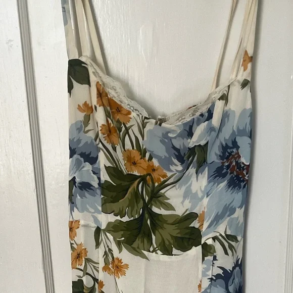 Reformation Irisa Dress - Botanist - Picture 7 of 10